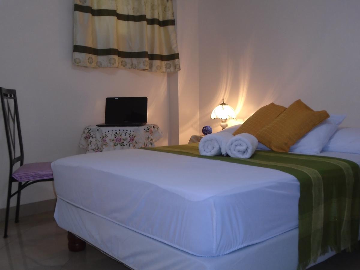 Simmonds Inn Guayaquil Dış mekan fotoğraf
